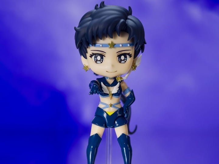 Sailor Moon Cosmos Figuarts mini Sailor Star Fighter (Cosmos Edition) Gallery Image 1