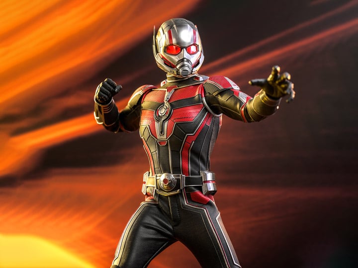 Ant-Man and The Wasp: Quantumania MMS690 Ant-Man 1/6th Scale Collectible Figure Gallery Image 1