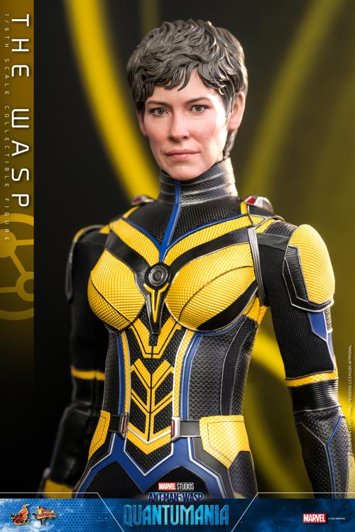 Ant-Man and The Wasp: Quantumania MMS691 Wasp 1/6th Scale Collectible Figure Gallery Image 11