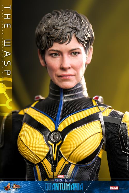 Ant-Man and The Wasp: Quantumania MMS691 Wasp 1/6th Scale Collectible Figure Gallery Image 14