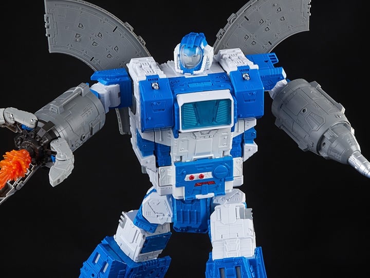 Transformers: Legacy Generations Selects Titan Guardian Robot & Lunar-Tread Gallery Image 1