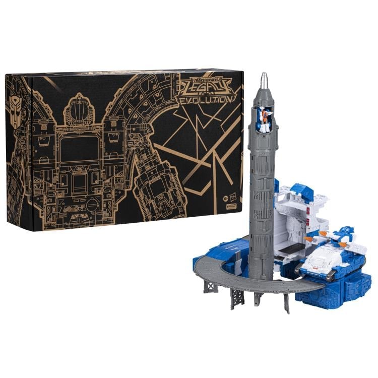 Transformers: Legacy Generations Selects Titan Guardian Robot & Lunar-Tread Gallery Image 15
