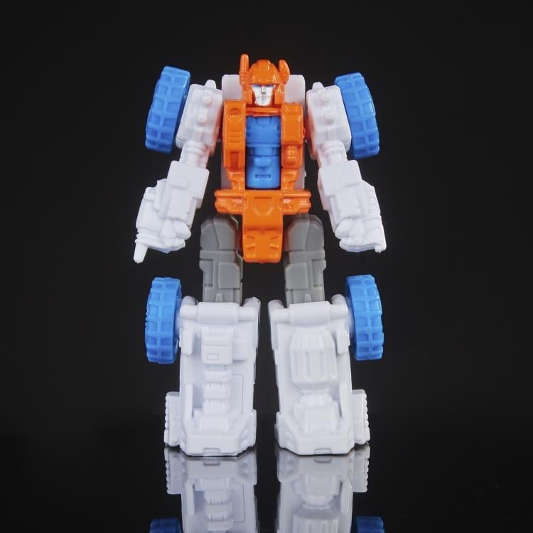 Transformers: Legacy Generations Selects Titan Guardian Robot & Lunar-Tread Gallery Image 5