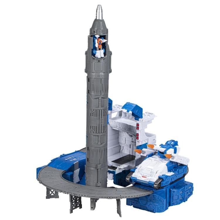 Transformers: Legacy Generations Selects Titan Guardian Robot & Lunar-Tread Gallery Image 14