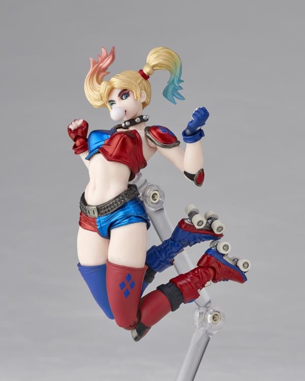 DC Comics Amazing Yamaguchi Revoltech No.015EX Harley Quinn (New Color Ver.) Action Figure (Reissue) Gallery Image 9