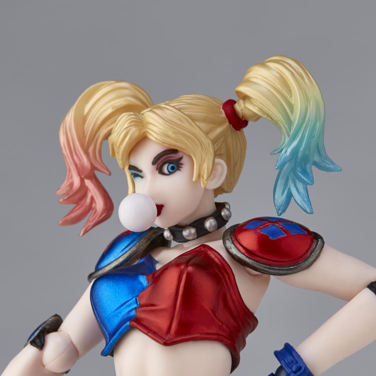 DC Comics Amazing Yamaguchi Revoltech No.015EX Harley Quinn (New Color Ver.) Action Figure (Reissue) Gallery Image 11