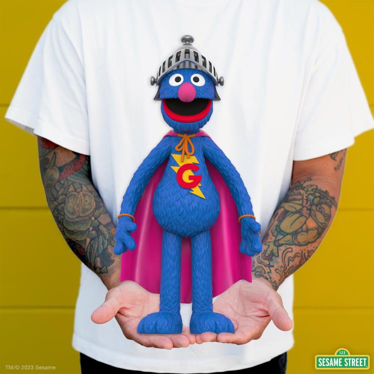 Sesame Street Supersize Super Grover Vinyl Figure Gallery Image 7