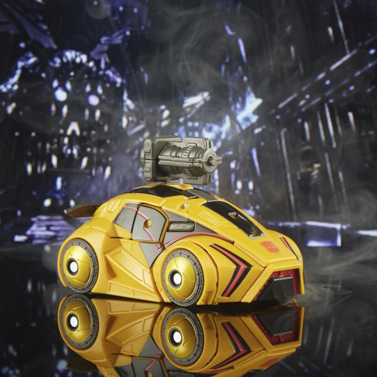Transformers Studio Series Gamer Edition 01 Deluxe Bumblebee Gallery Image 6