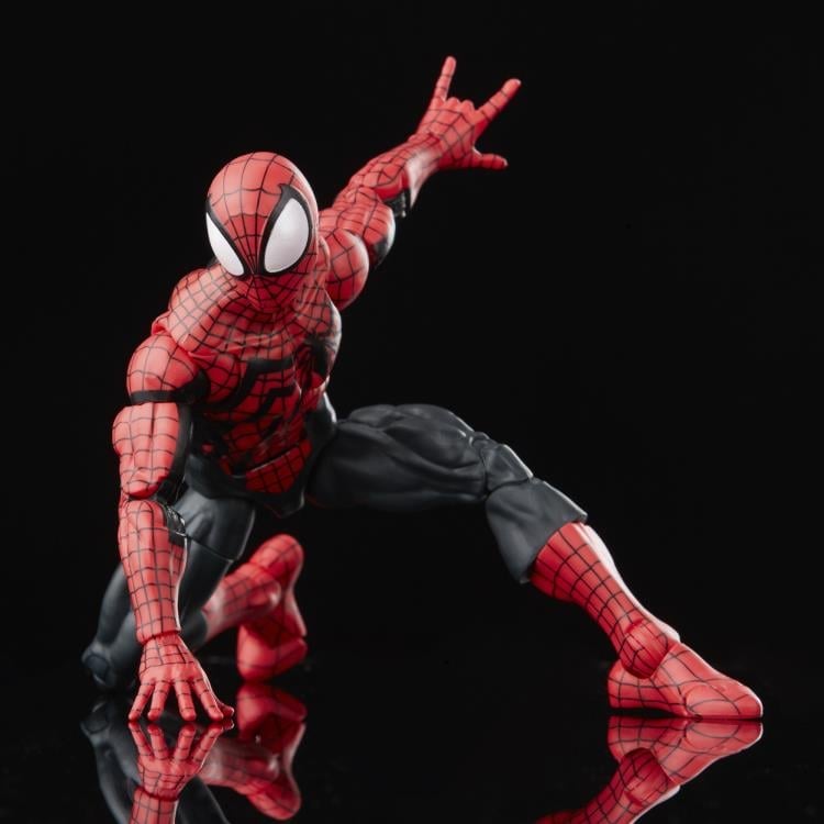 The Amazing Spider-Man Marvel Legends Spider-Man (Ben Reilly) Action Figure Gallery Image 4