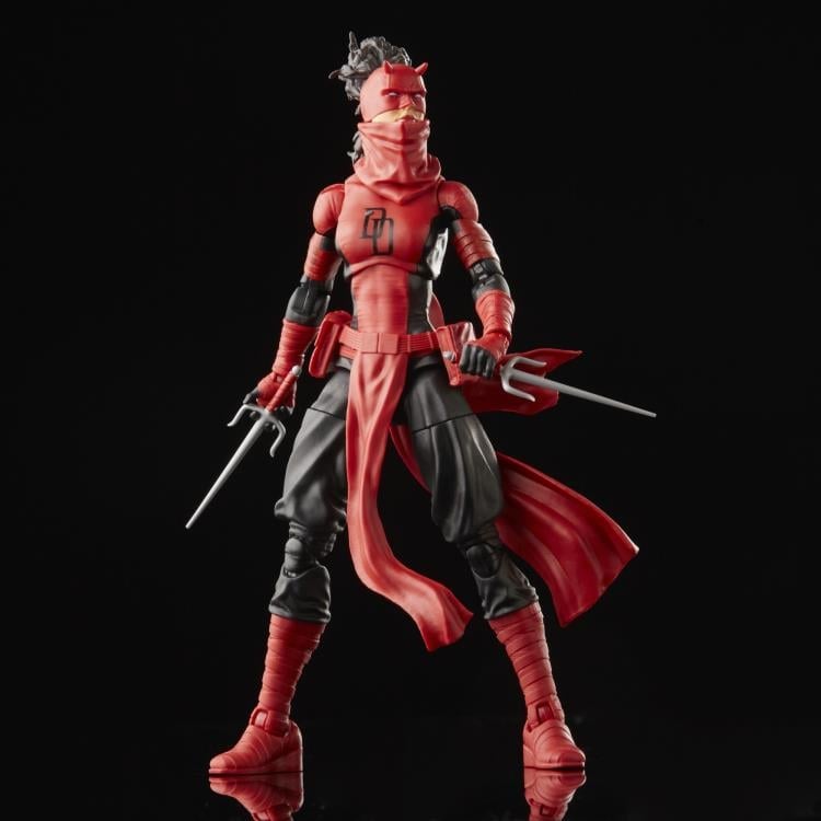 Daredevil: Woman Without Fear Marvel Legends Elektra Natchios (Daredevil) Action Figure Gallery Image 3