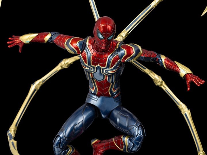 Avengers: The Infinity Saga DLX Iron Spider 1/12 Scale Action Figure Gallery Image 1