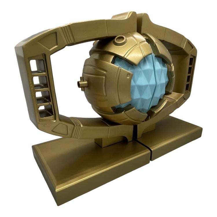 Transformers Matrix of Leadership Golden Lagoon Exclusive Bookends Gallery Image 3