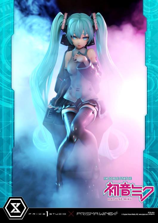Vocaloid Prisma Wing Hatsune Miku (Art by Neco) 1/4 Scale Statue Gallery Image 11