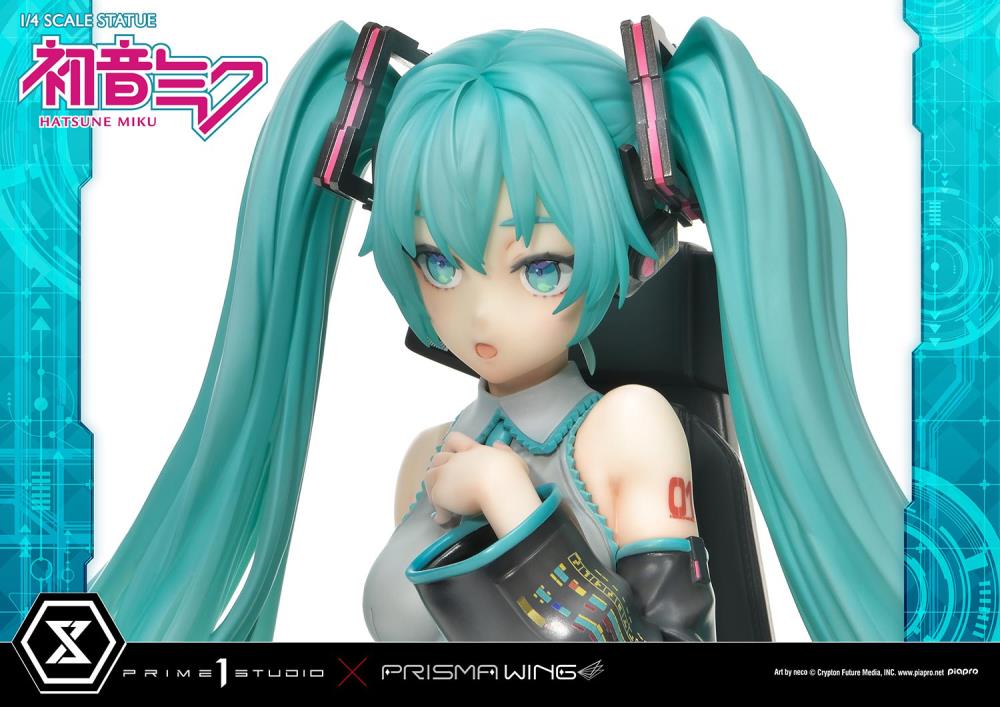 Vocaloid Prisma Wing Hatsune Miku (Art by Neco) 1/4 Scale Statue Gallery Image 34
