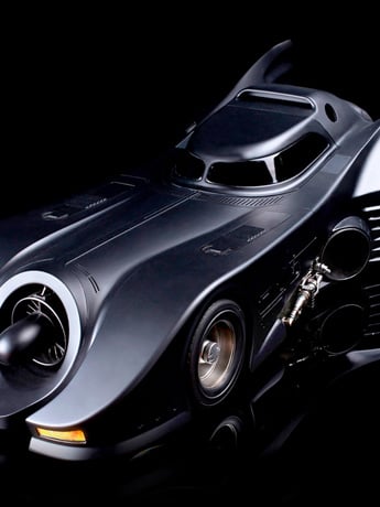 Batman (1989) MMS694 Batmobile 1/6th Scale Collectible Vehicle Gallery Image 2