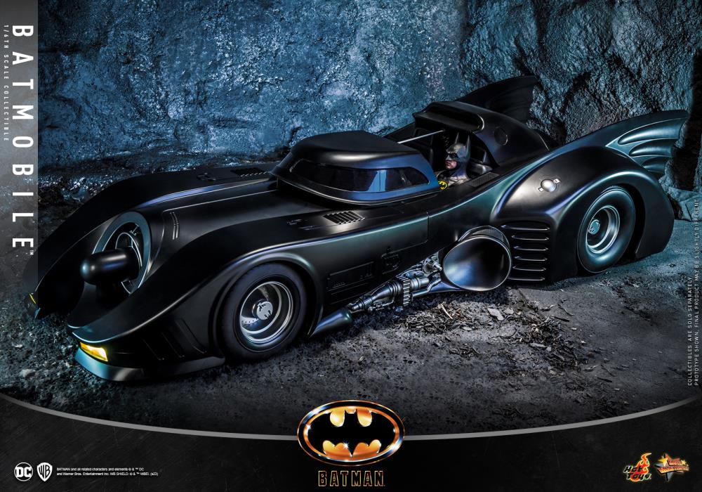 Batman (1989) MMS694 Batmobile 1/6th Scale Collectible Vehicle Gallery Image 4