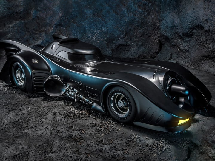 Batman (1989) MMS694 Batmobile 1/6th Scale Collectible Vehicle Gallery Image 1