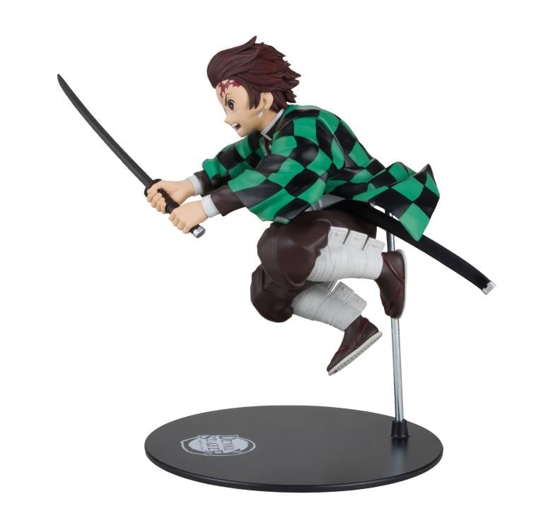 Demon Slayer: Kimetsu no Yaiba Tanjiro Kamado 12" Posed Figure Gallery Image 7