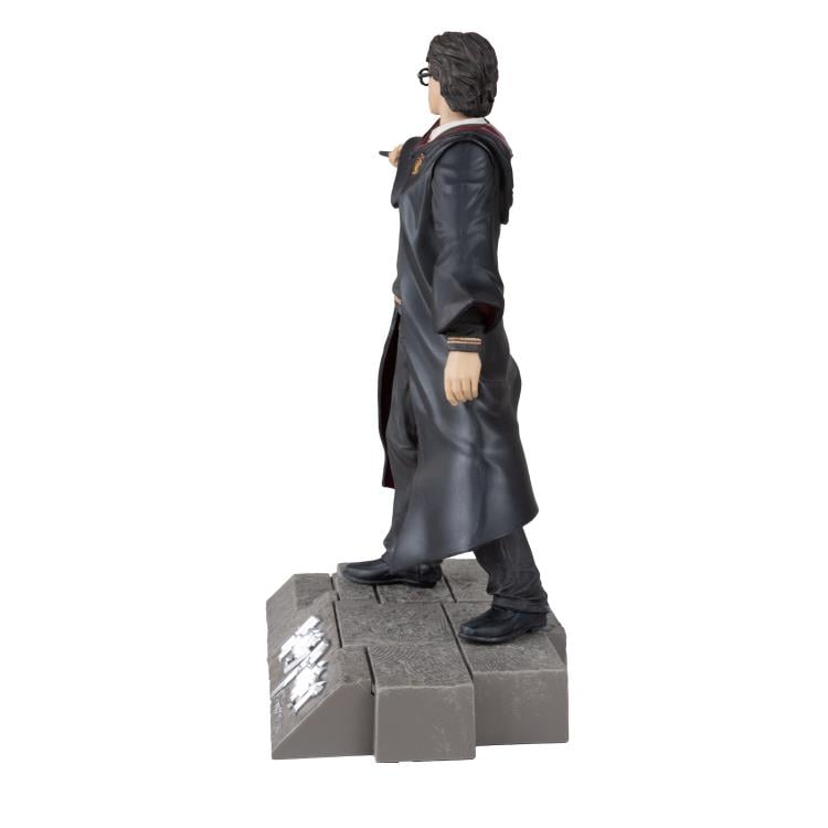 Harry Potter and the Goblet of Fire Movie Maniacs Harry Potter 6" Limited Edition Figure Gallery Image 7