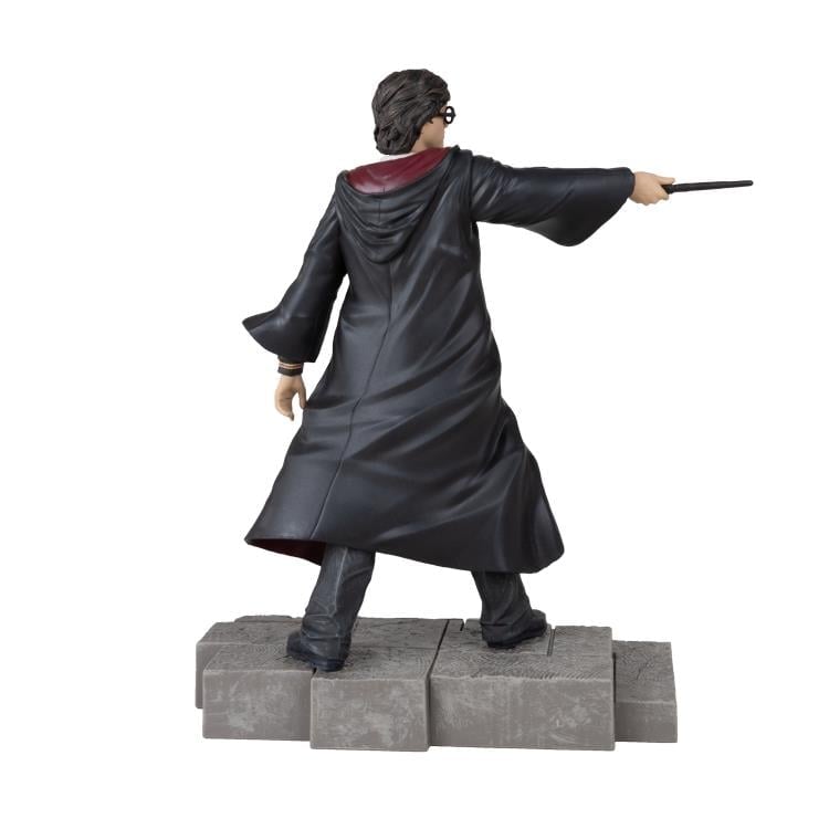Harry Potter and the Goblet of Fire Movie Maniacs Harry Potter 6" Limited Edition Figure Gallery Image 6