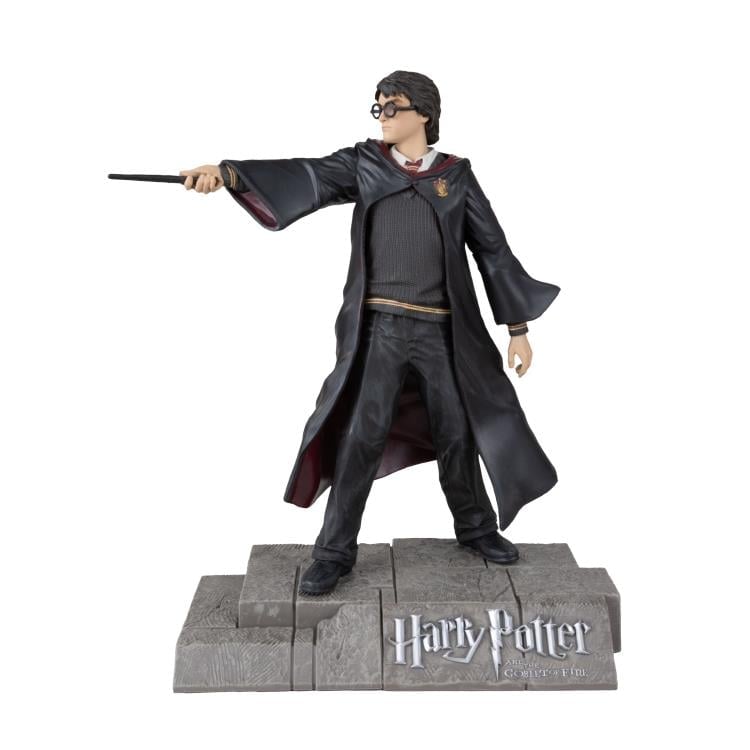 Harry Potter and the Goblet of Fire Movie Maniacs Harry Potter 6" Limited Edition Figure Gallery Image 4