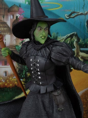 The Wizard of Oz Movie Maniacs Wicked Witch of the West 6" Limited Edition Figure Gallery Image 2