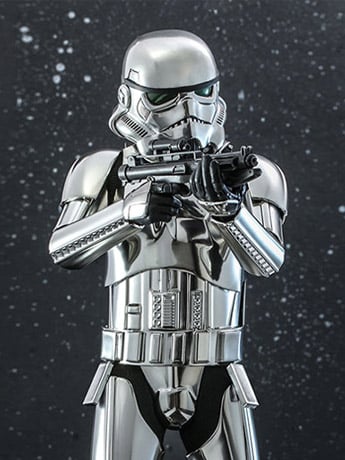 Star Wars MMS615 Stormtrooper (Chrome) 1/6th Scale Collectible Exclusive Figure Gallery Image 2