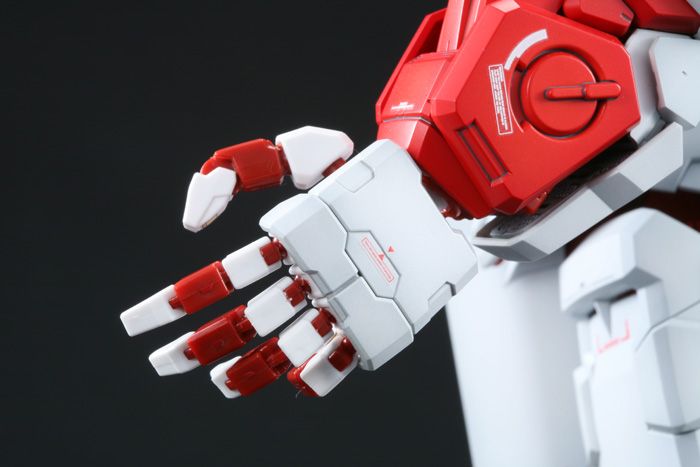 Mobile Suit Gundam SEED Astray PG Gundam Astray Red Frame 1/60 Scale Model Kit (Reissue) Gallery Image 11