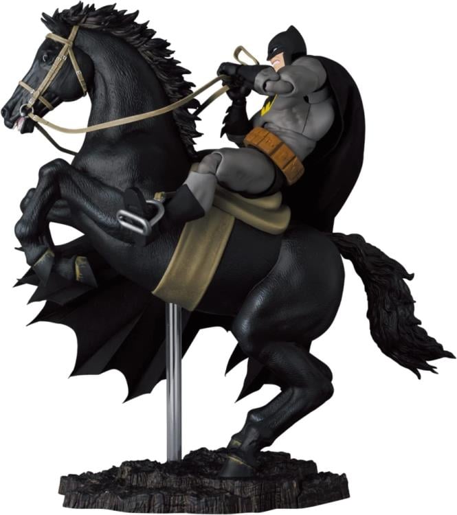 Batman: The Dark Knight Returns MAFEX No.205 Batman & Horse Action Figure Gallery Image 3