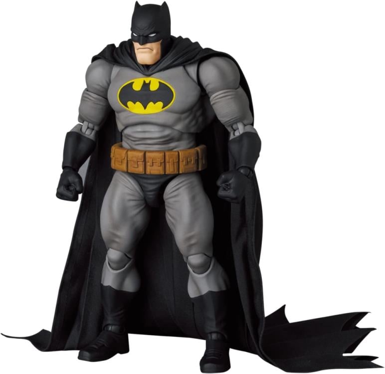 Batman: The Dark Knight Returns MAFEX No.205 Batman & Horse Action Figure Gallery Image 8