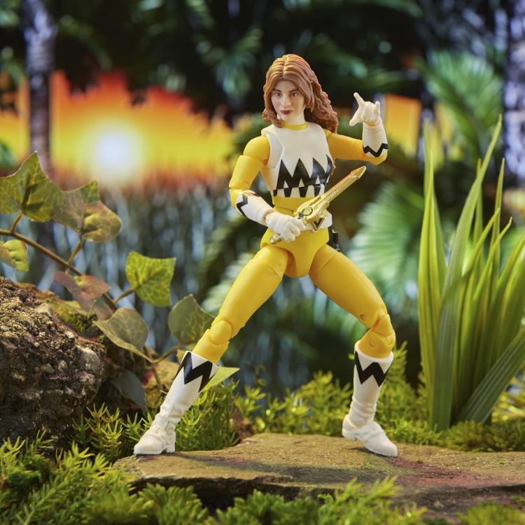 Power Rangers Lost Galaxy Lightning Collection Yellow Ranger Gallery Image 4