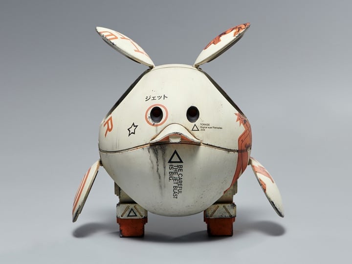 Mobile Suit Gundam x World War Robot a.k.a. Squaro Haro Big Size