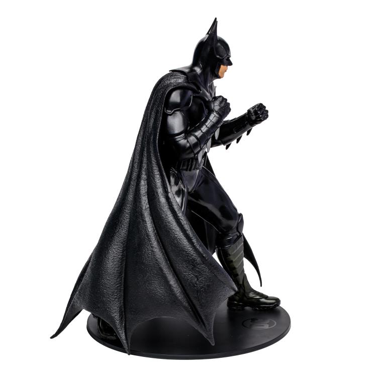 The Flash (2023) DC Multiverse Batman Statue Gallery Image 6