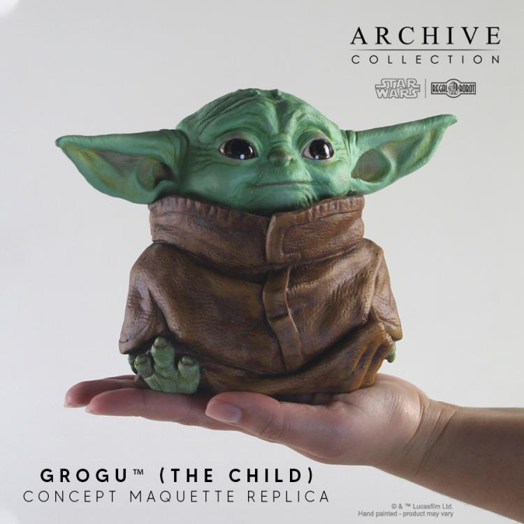 The Mandalorian Grogu (The Child) Concept Dual Signature Limited Edition Maquette Gallery Image 12