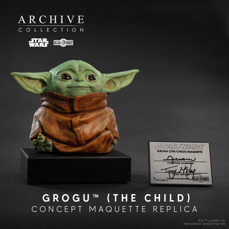 The Mandalorian Grogu (The Child) Concept Dual Signature Limited Edition Maquette Gallery Image 3