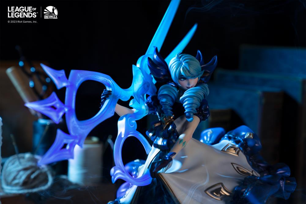 League of Legends The Hallowed Seamstress Gwen 1/6 Scale Limited Edition Statue Gallery Image 24