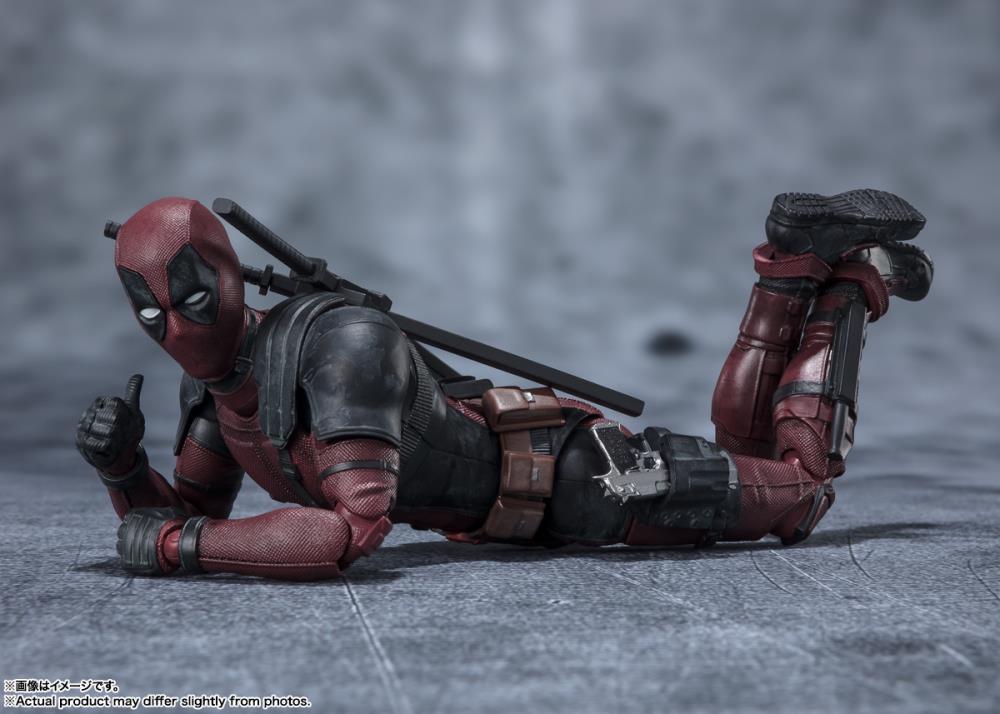 Deadpool 2 S.H.Figuarts Deadpool Action Figure Gallery Image 5