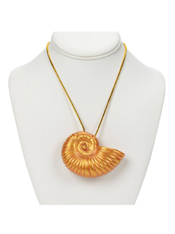 The Little Mermaid (2023) Singing Seashell Necklace Gallery Image 2