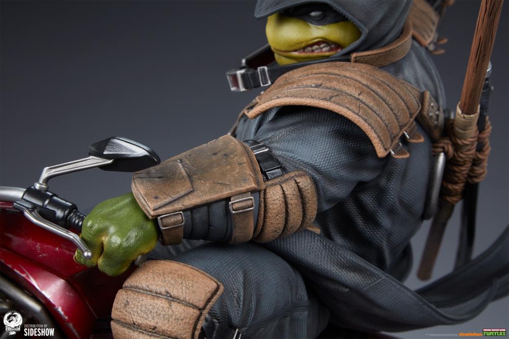 Teenage Mutant Ninja Turtles: The Last Ronin Michelangelo on Bike 1/4 Scale Limited Edition Statue Gallery Image 24