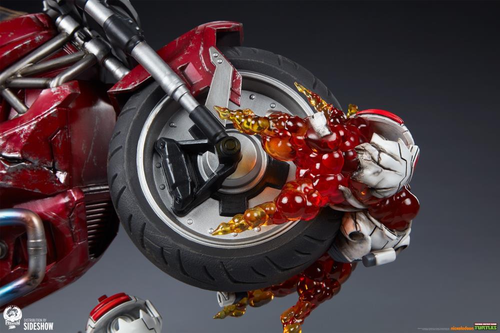 Teenage Mutant Ninja Turtles: The Last Ronin Michelangelo on Bike 1/4 Scale Limited Edition Statue Gallery Image 13