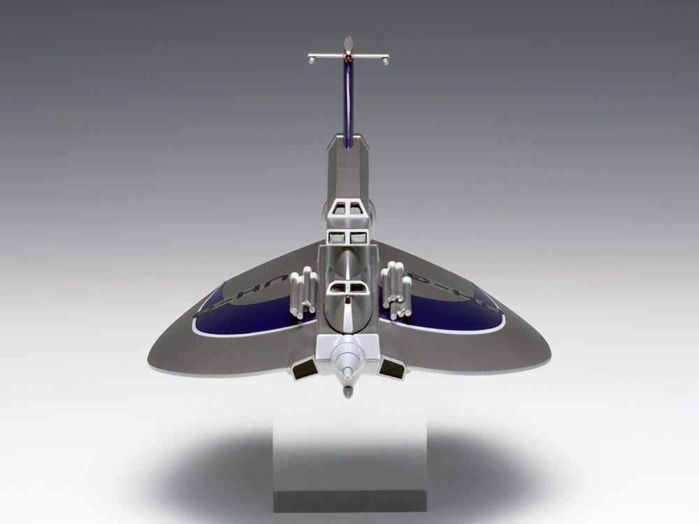 Return of Ultraman Ultra Hawk No.3 1/144 Scale Model Kit Gallery Image 6