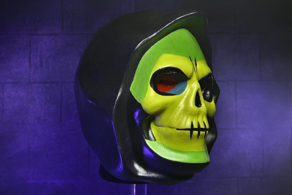 Masters of the Universe Skeletor (Classic) Deluxe Latex Mask Gallery Image 8