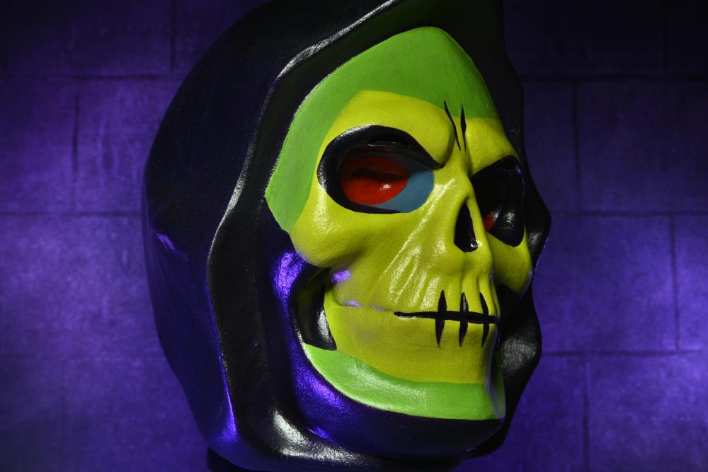 Masters of the Universe Skeletor (Classic) Deluxe Latex Mask Gallery Image 5