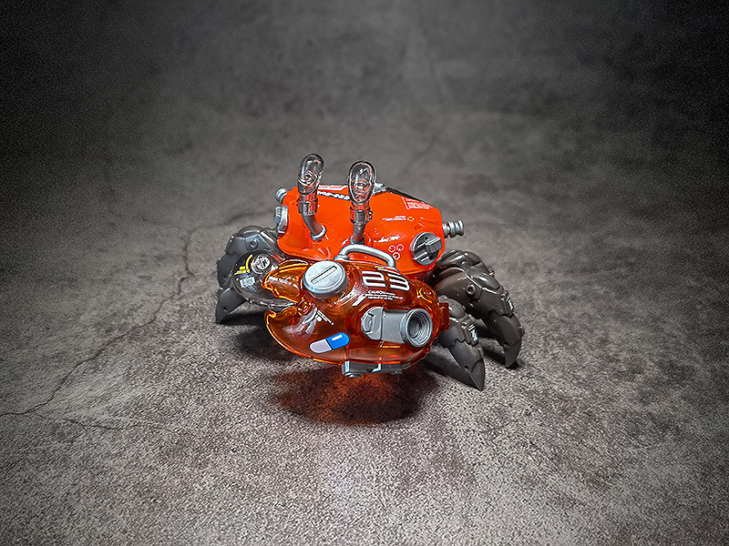 Aquaculture Tank 008 Fiddler Crab (Silver Red Ver.) Model Kit Gallery Image 5