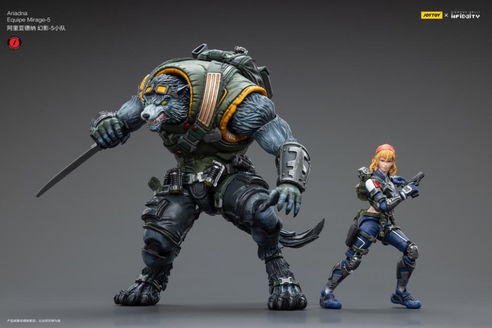 Infinity Ariadna Equipe Mirage-5 Lieutenant Margot Berthier & Sergeant Duroc 1/18 Scale Figure Set Gallery Image 4