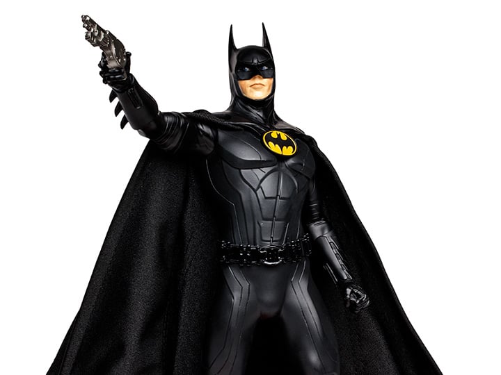 The Flash (2023) Batman (Multiverse) Resin Statue Gallery Image 1