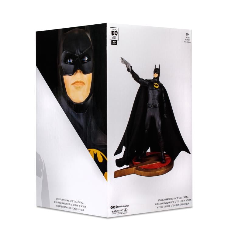 The Flash (2023) Batman (Multiverse) Resin Statue Gallery Image 12