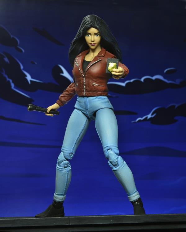 Disney's Gargoyles Ultimate Elisa Maza Action Figure Gallery Image 6
