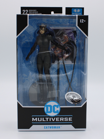 Batman: Knightfall DC Multiverse Catwoman Platinum (Chase) Action Figure Gallery Image 2