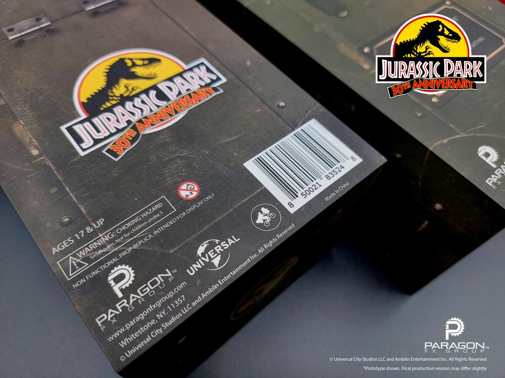 Jurassic Park Cryogenics Canister 1/1 Scale Limited Edition Prop Replica Gallery Image 8